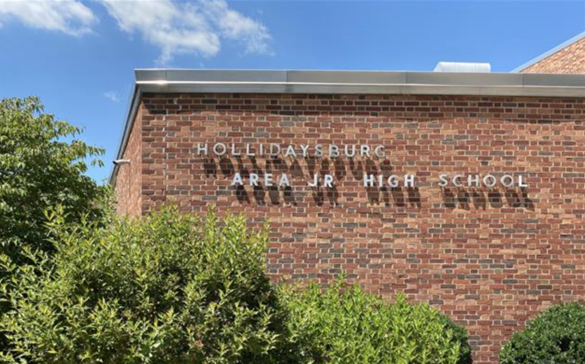 Hollidaysburg School District Moves Junior And Senior Highs To Remote
