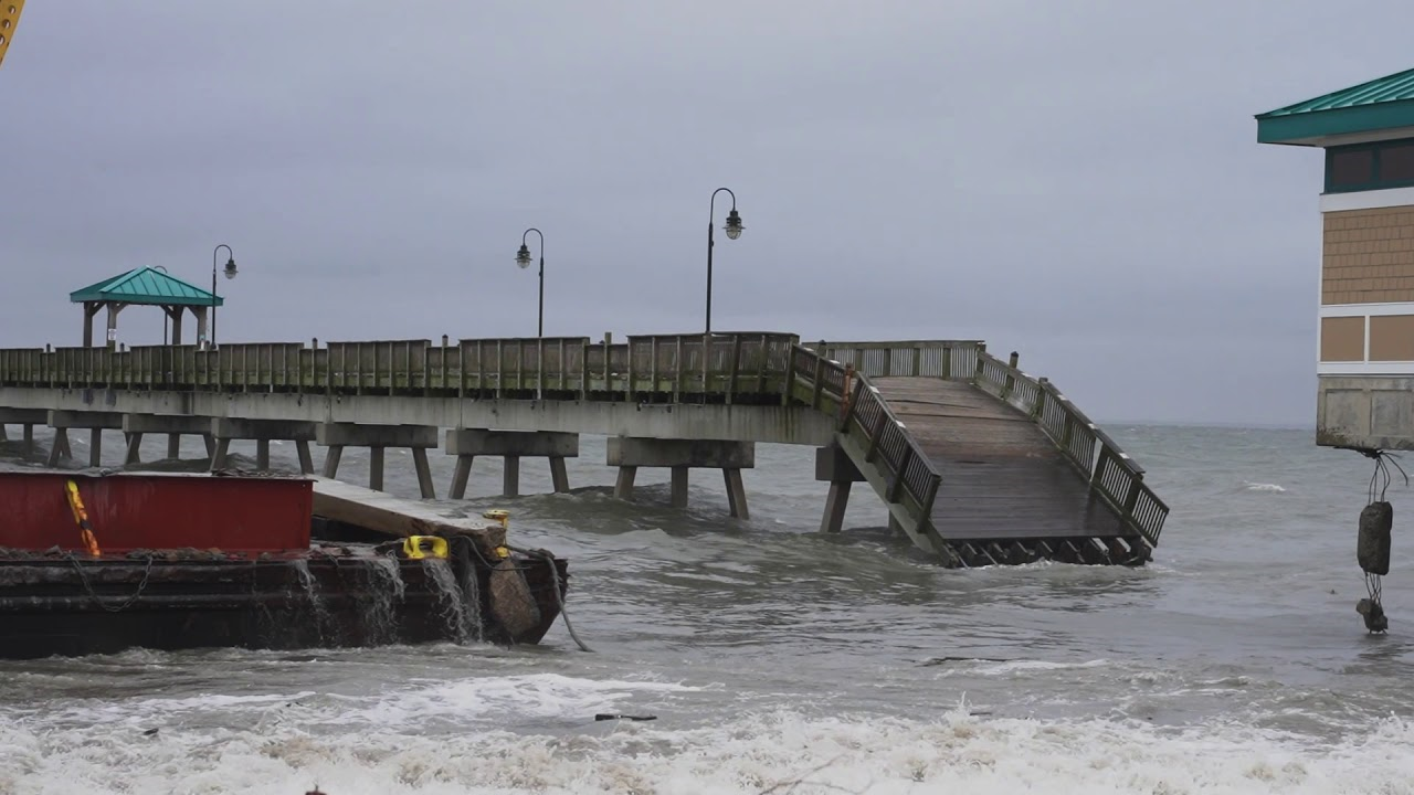 James River Bridge Fishing Pier / James River Bridge Us 17 / Maybe you would like to learn more about one of these?