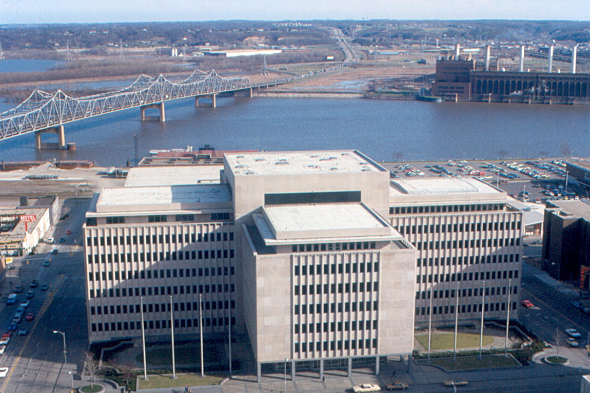 Caterpillar Announces It Will Stay In Peoria NPR Illinois