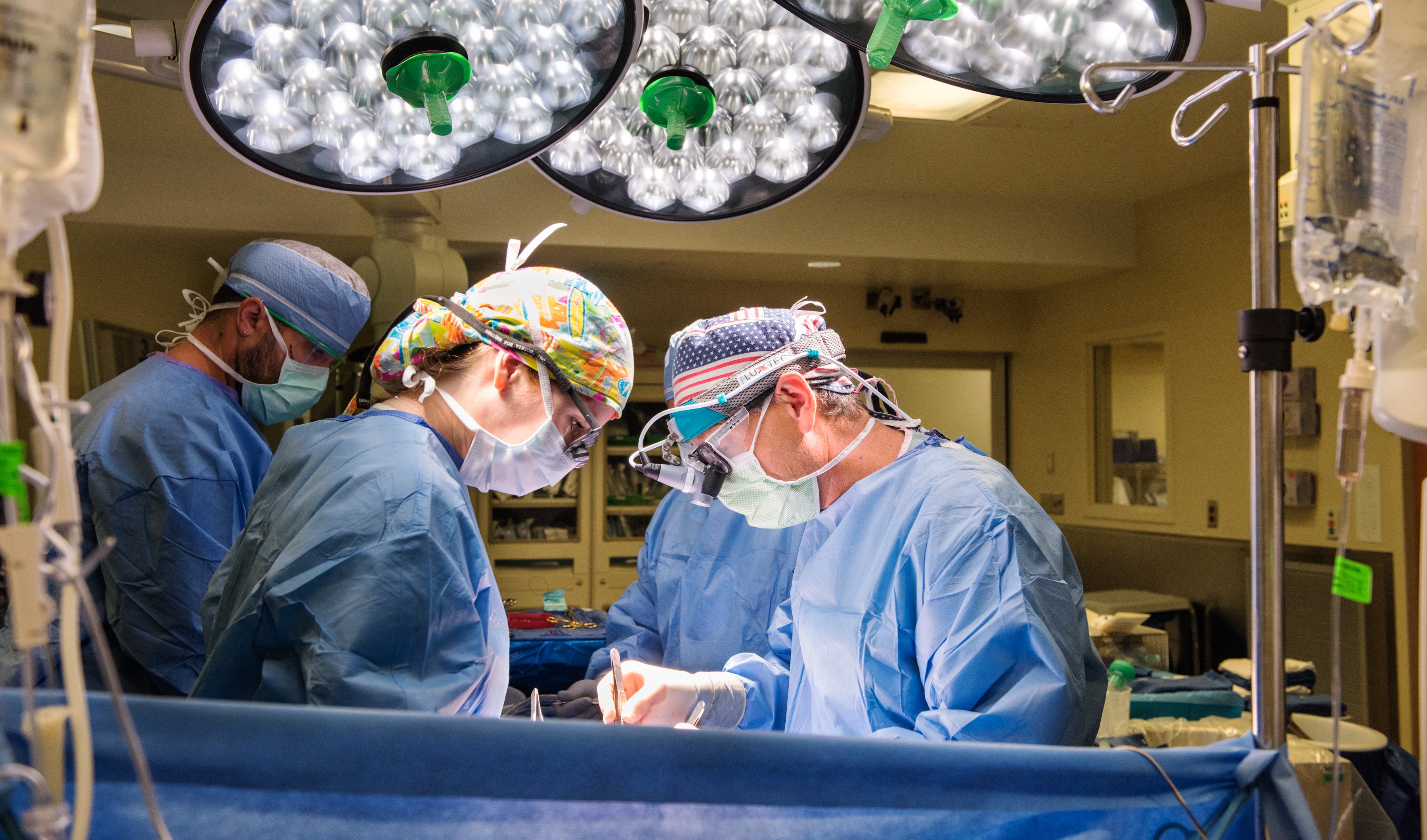 Weighing risks of a major surgery: Questions older Americans should ask their surgeon - Vimarsana News