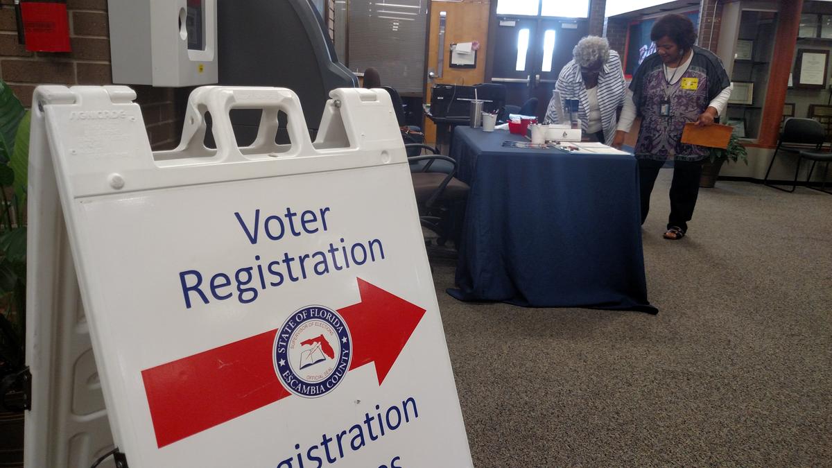 Voter Registration Events Aimed At Youngest And Oldest Voters WUWF