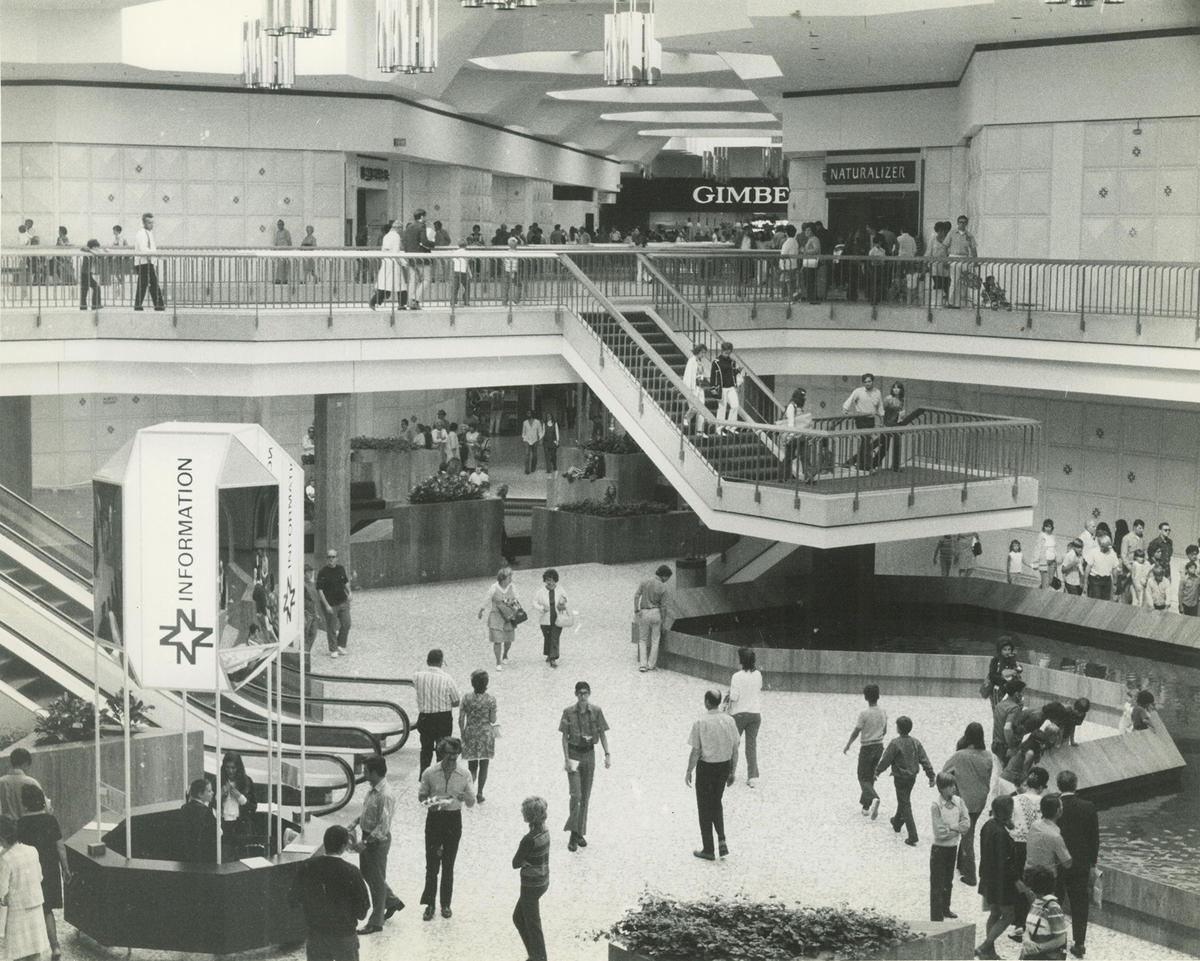 Northridge Mall Still Standing In Line For Renewal WUWM