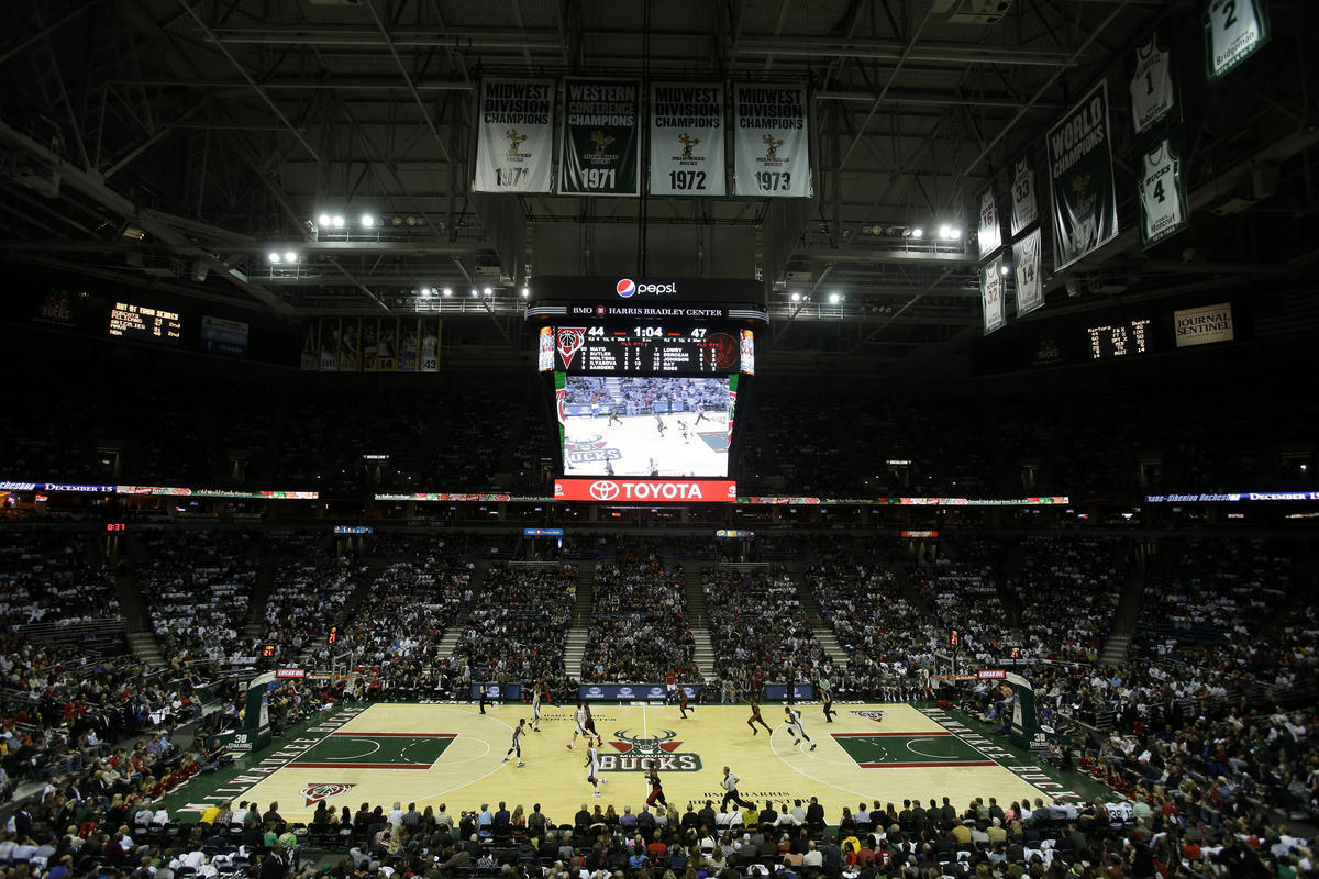 New Option For Milwaukee Bucks Arena: State Borrows $150 Million | WUWM