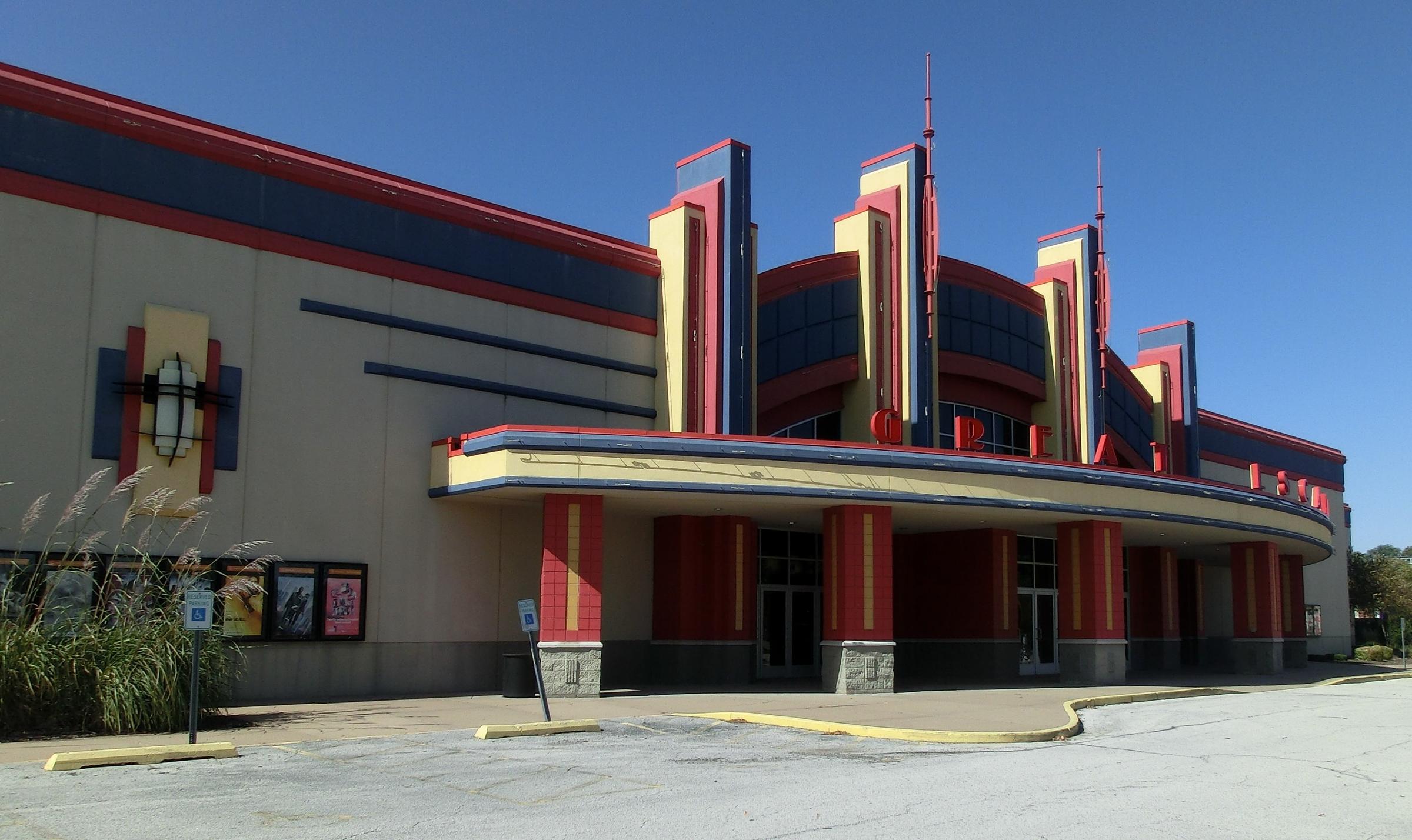 Moline Movie Theater May Close Temporarily | WVIK
