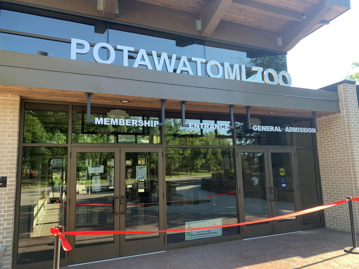 Potawatomi Zoo Reopens To Members With New Front Entrance | WVPE