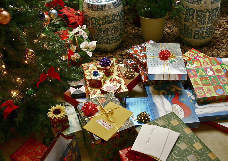 We Look At The Latest High Tech Gifts Wvxu More People Will Be Receiving High Tech Gifts This Year