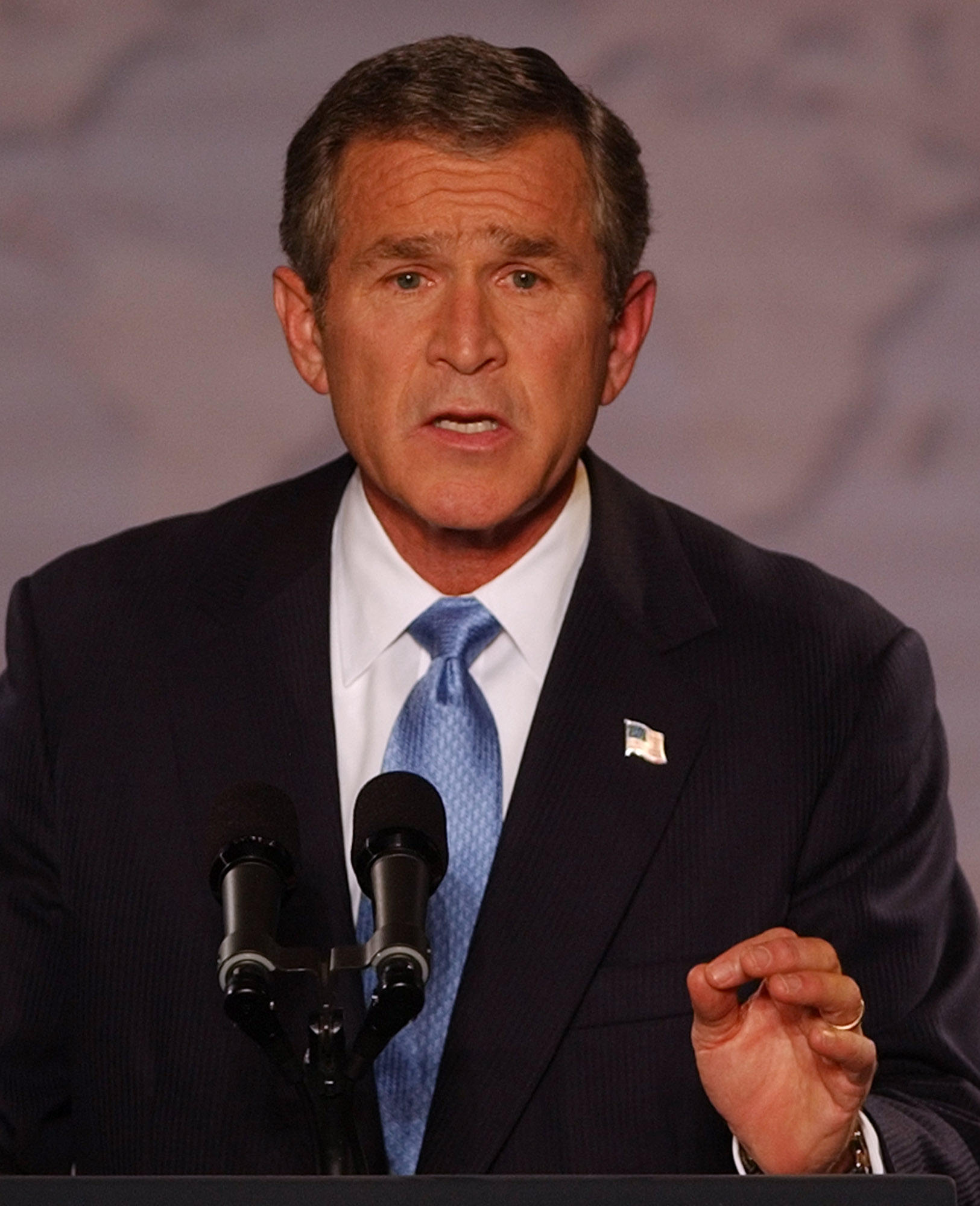 The Time George W. Bush Used Cincinnati As A Prop | WVXU