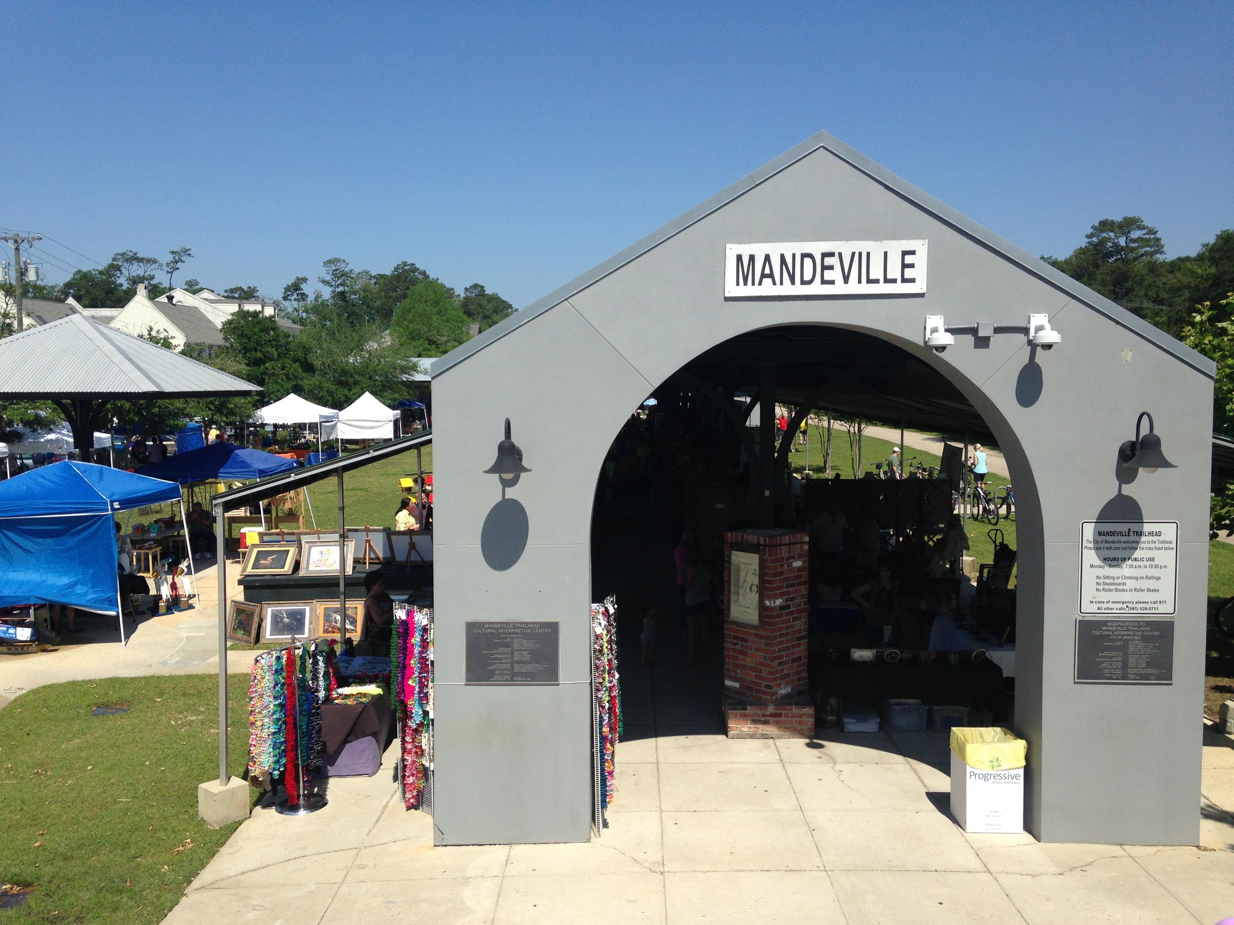 Mandeville Market Builds Community WWNO